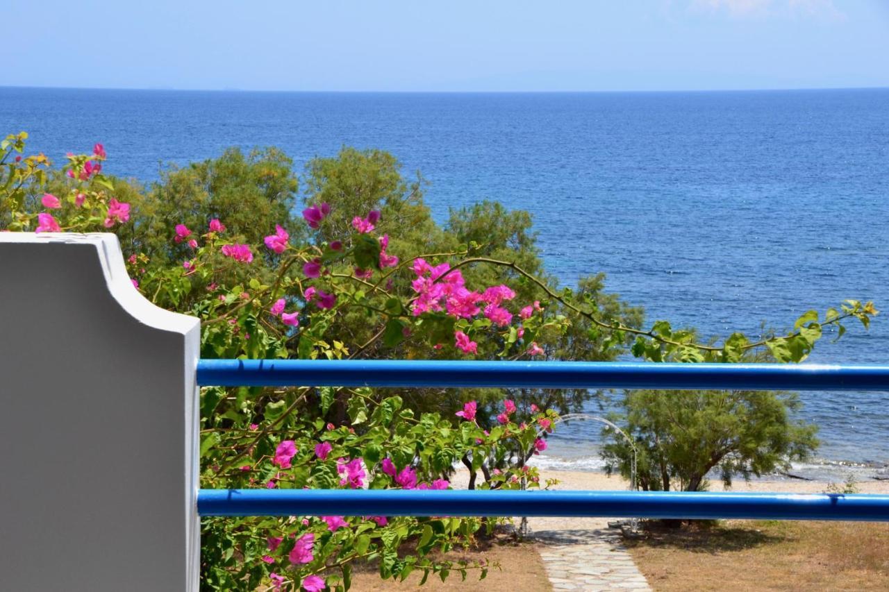 Beach House Set In A Beautiful Bay Karystos  Exterior foto