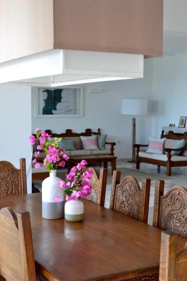 Beach House Set In A Beautiful Bay Karystos  Exterior foto