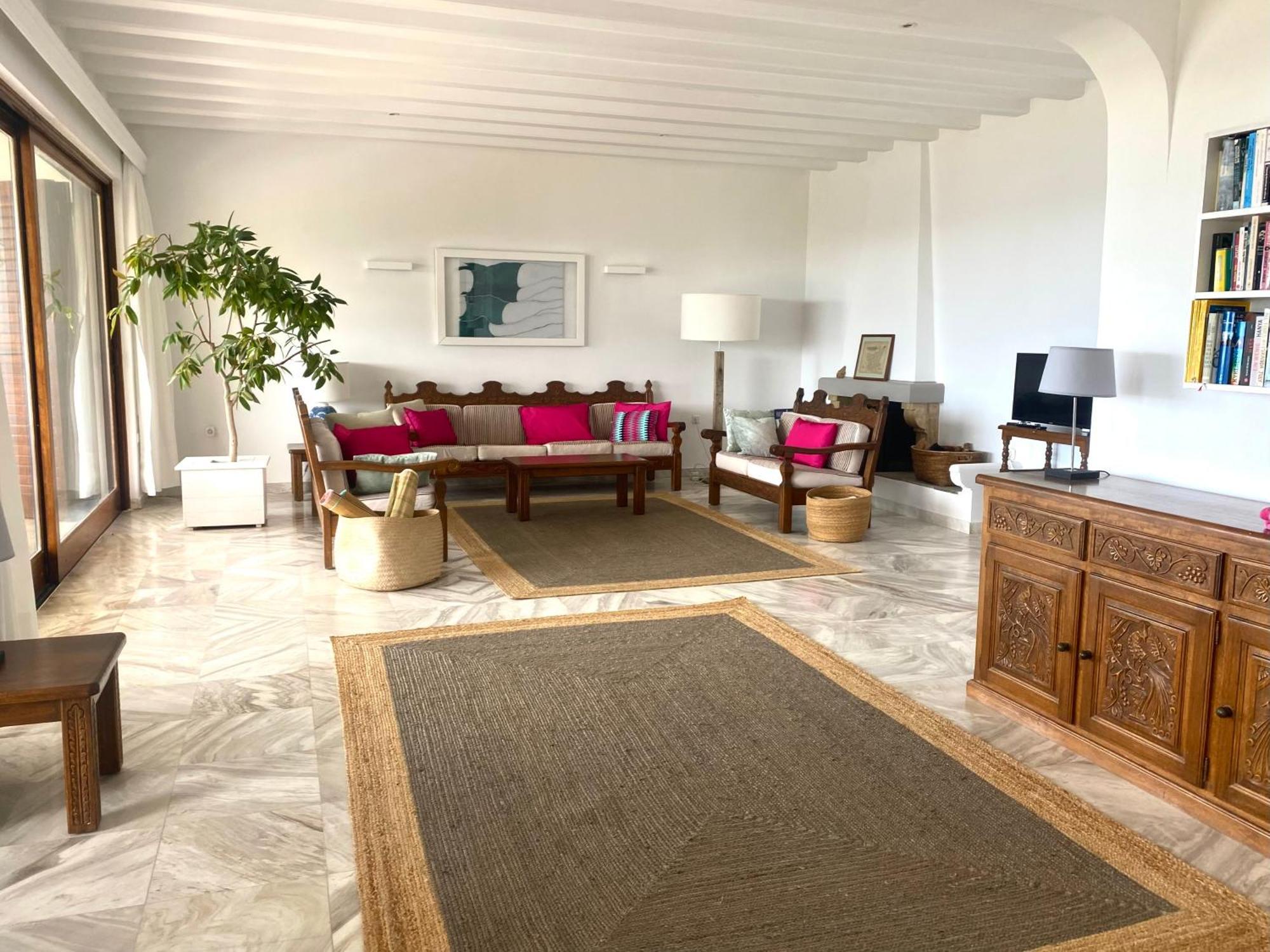 Beach House Set In A Beautiful Bay Karystos  Exterior foto